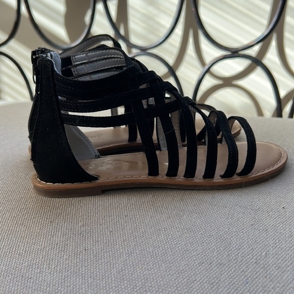Cat and Jack flat gladiator sandals black velour size 13 - Picture 5 of 10